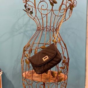 Black Quilted Gold Chain Crossbody